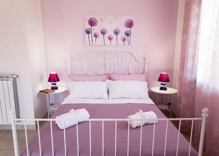 Bed & Breakfast Rocca Degli Etnei 3*